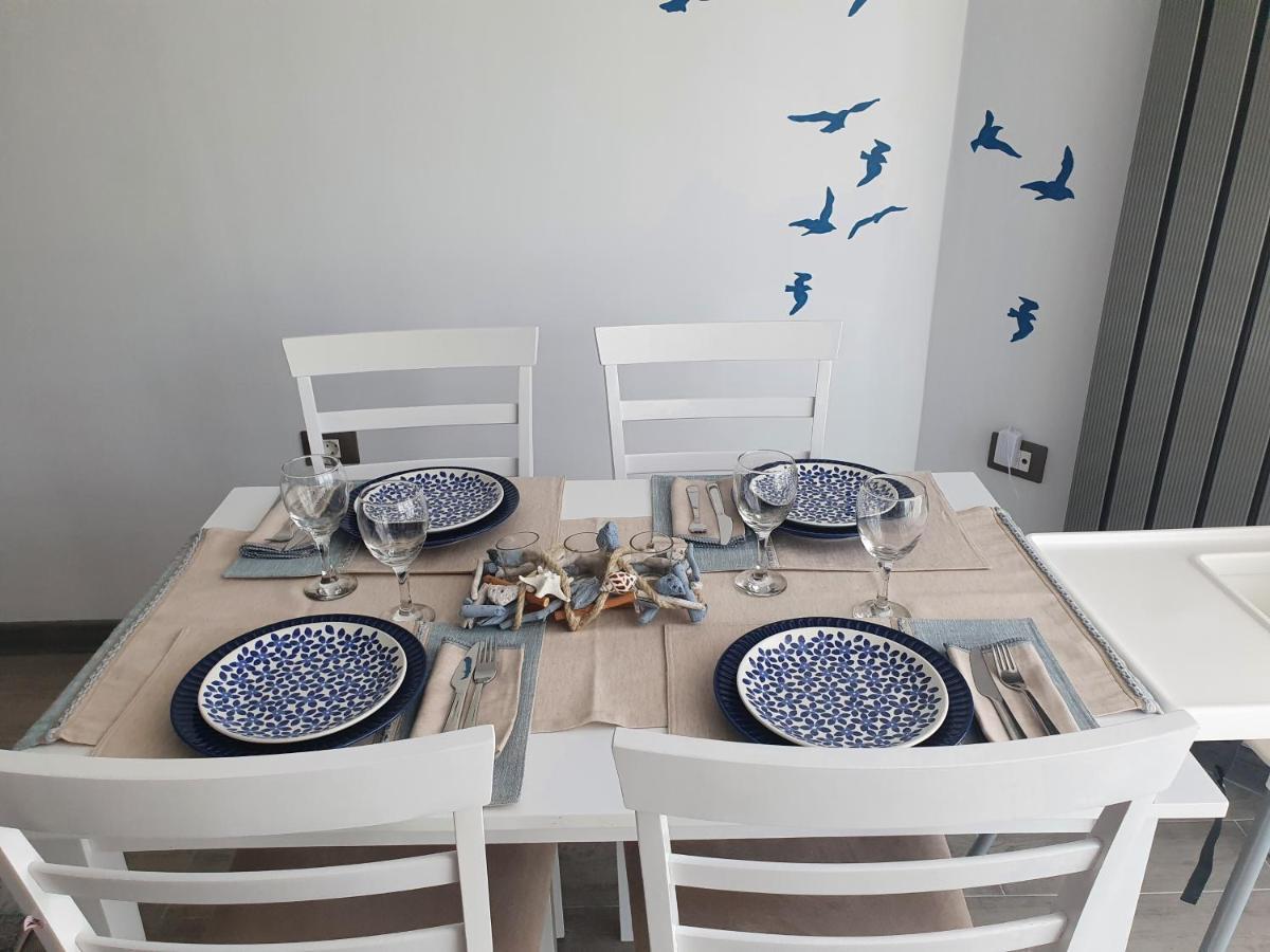 Alezzi Resort - Kids By The Sea - Baby Friendly Apartment Năvodari Esterno foto