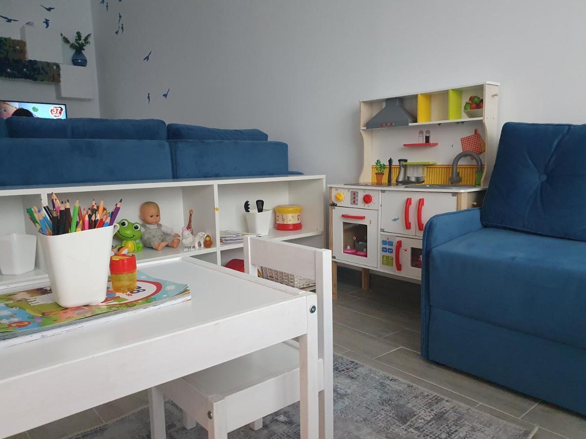 Alezzi Resort - Kids By The Sea - Baby Friendly Apartment Năvodari Esterno foto